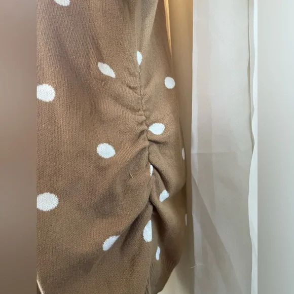 Old Navy Tan Polka Dot Sweater Dress - Picture 6 of 10